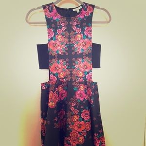 Great cocktail dress!